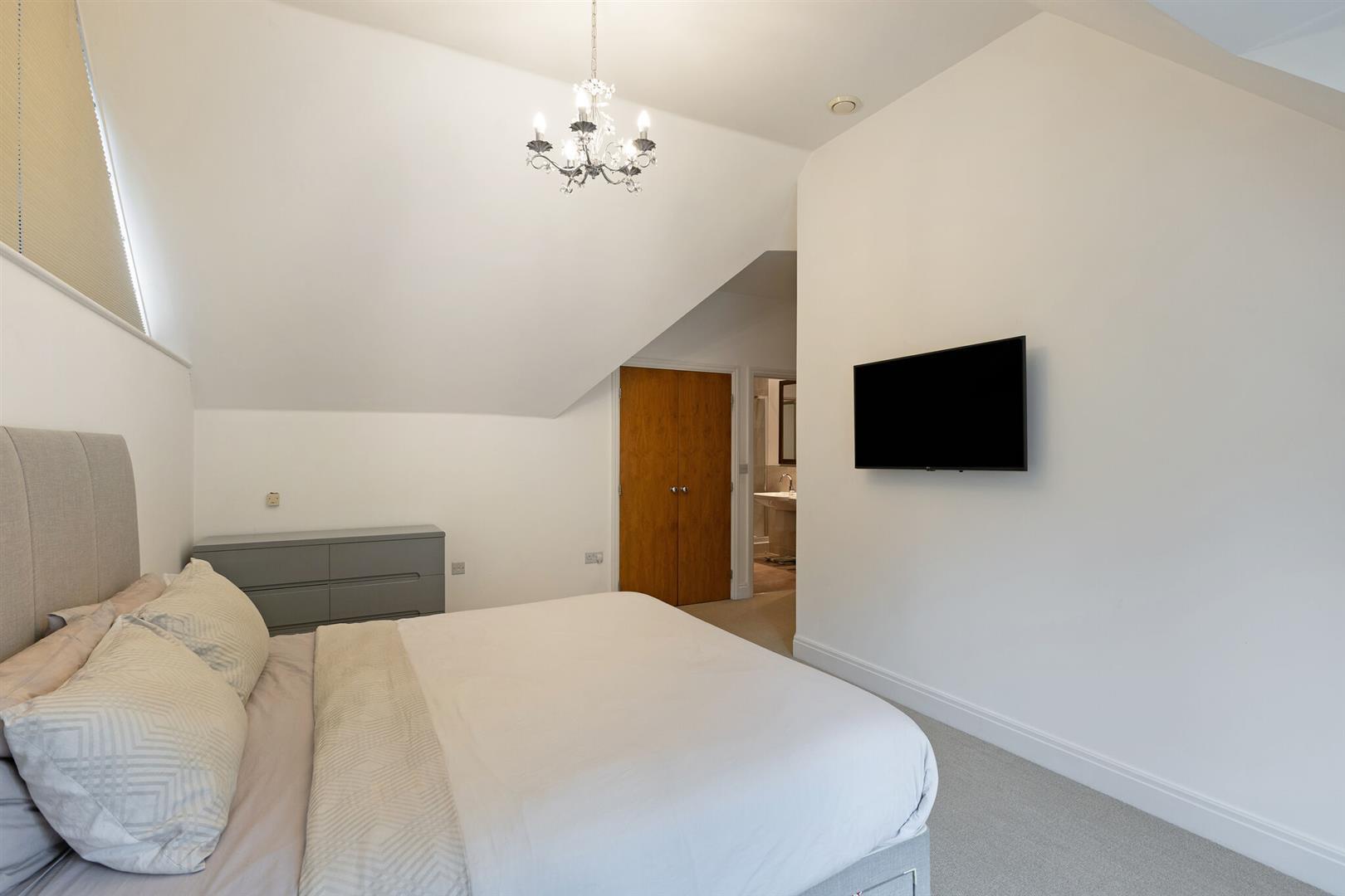 Property Image 0e0c4960-69ab-4e87-9836-e73bbf794d41