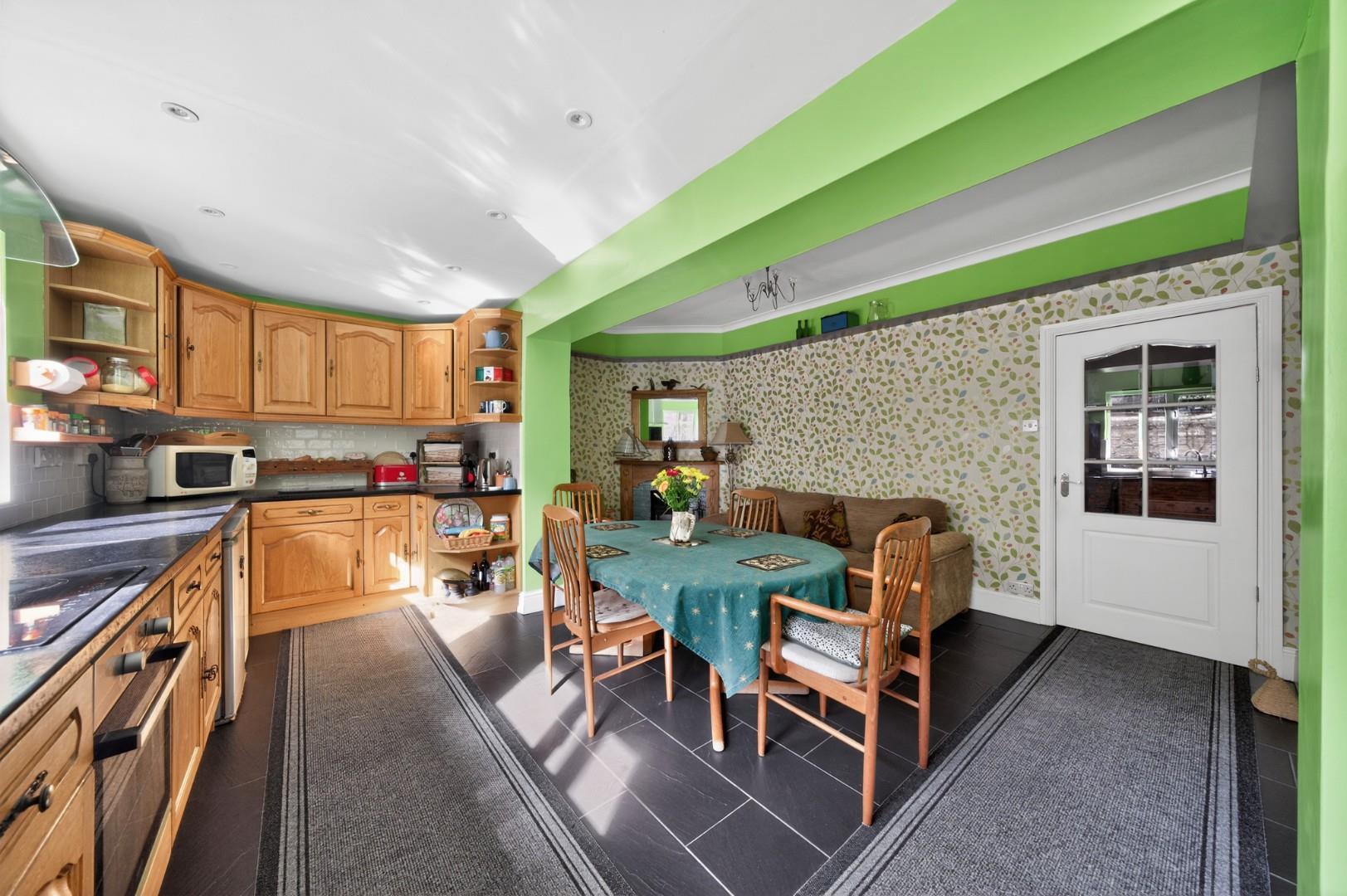 Property Image 0e0e9904-0f4e-422c-8eea-1f969ee3fe96