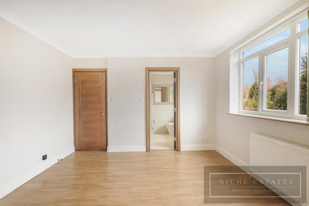 Property Image 0e10e0af-28cf-459f-9784-23bbbfb2c41d
