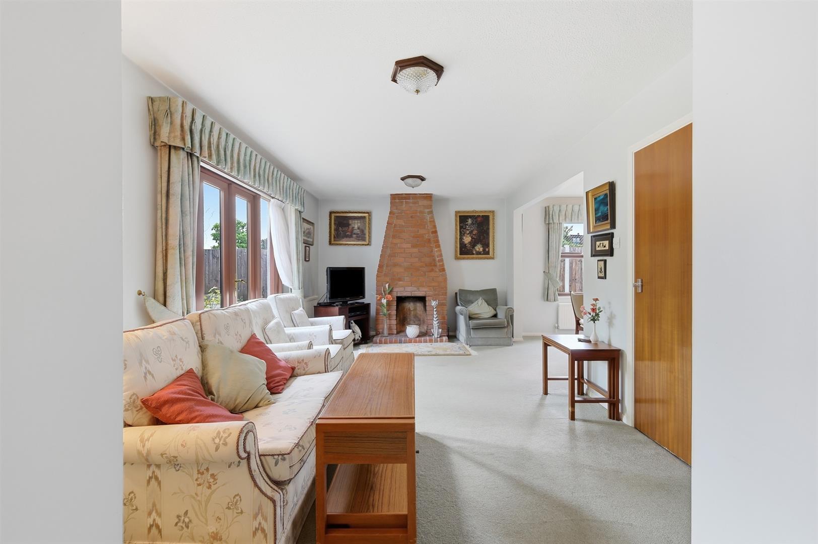 Property Image 0e16e254-61c3-498a-bd73-9a5a4db1327e