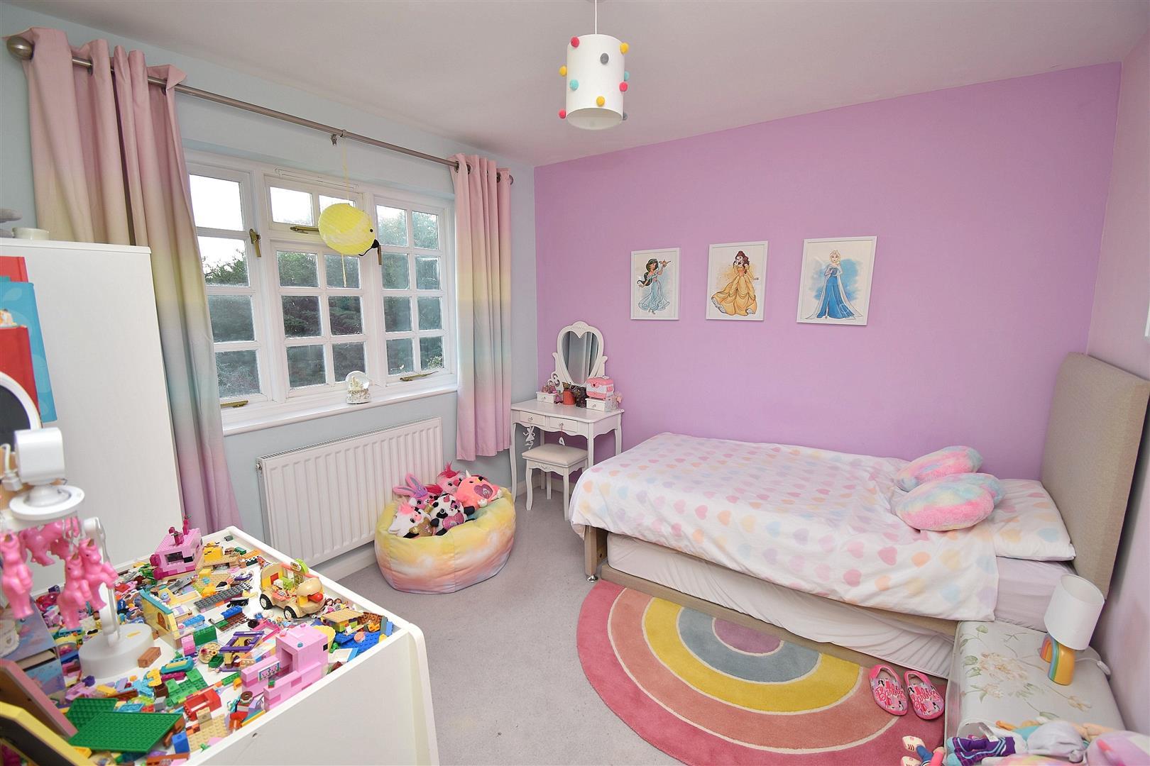 Property Image 0e180eb0-8f42-4edf-8cef-7b8f980679b7