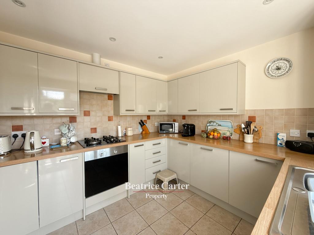Property Image 0e1cfb98-afa6-438e-a007-4a87361a4be2