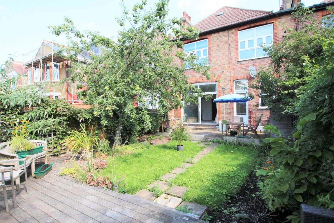 Property Image 0e34936a-e694-4c11-9067-70ac737aeb78