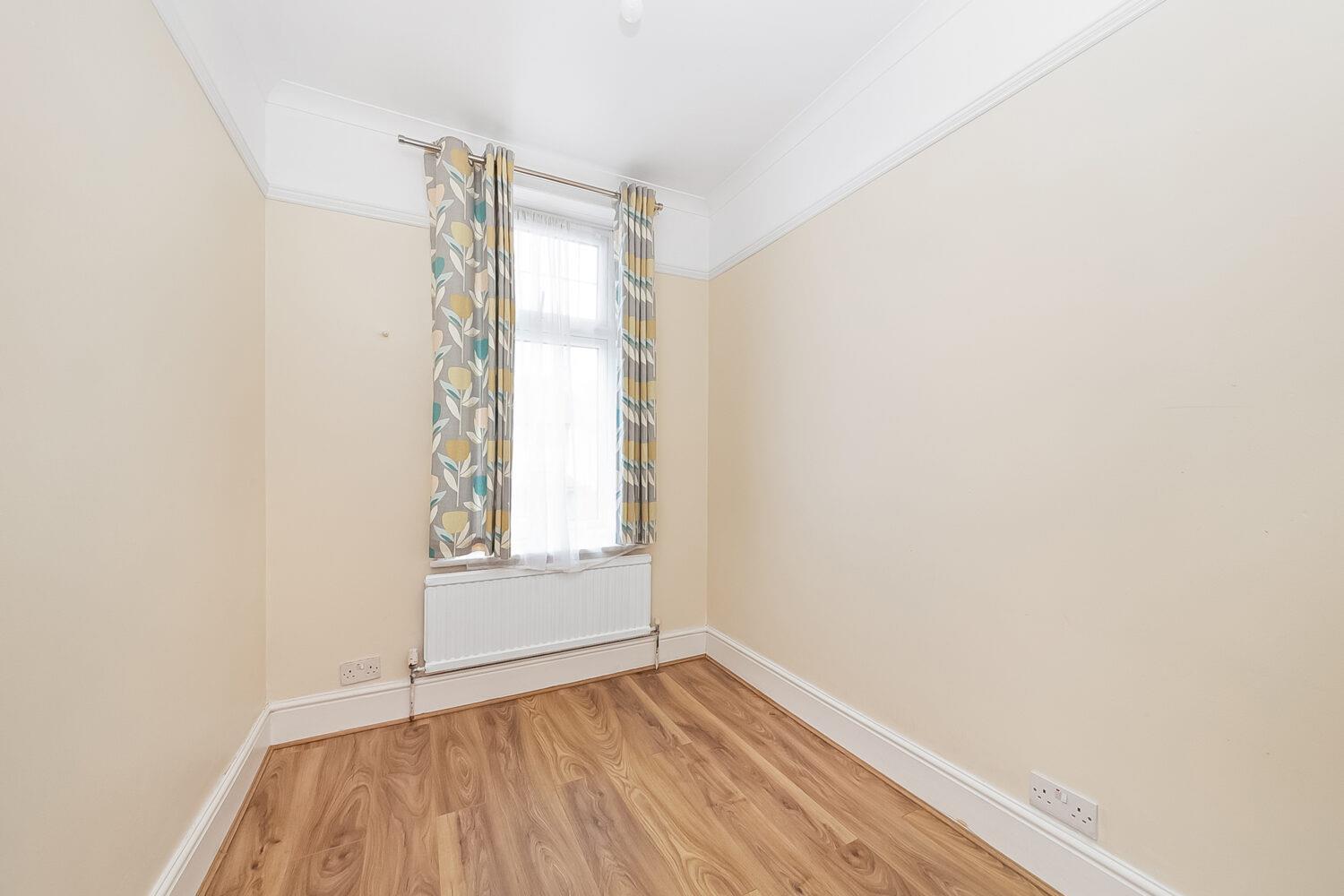 Property Image 0e3df07b-b88e-4f89-ba9e-a0cc37a8c8d3