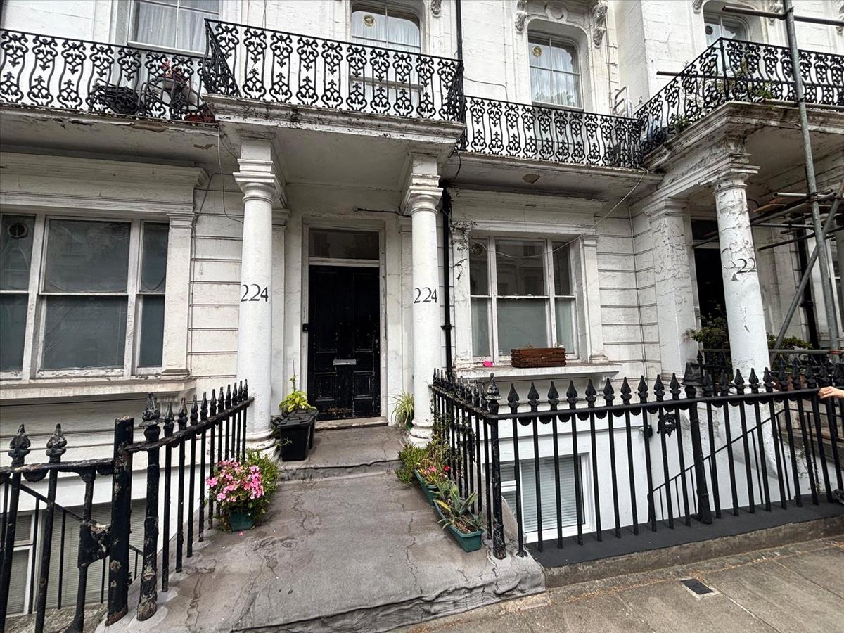 Property Image 0e3fe0b1-e2d3-4d6e-a101-127876269cdb