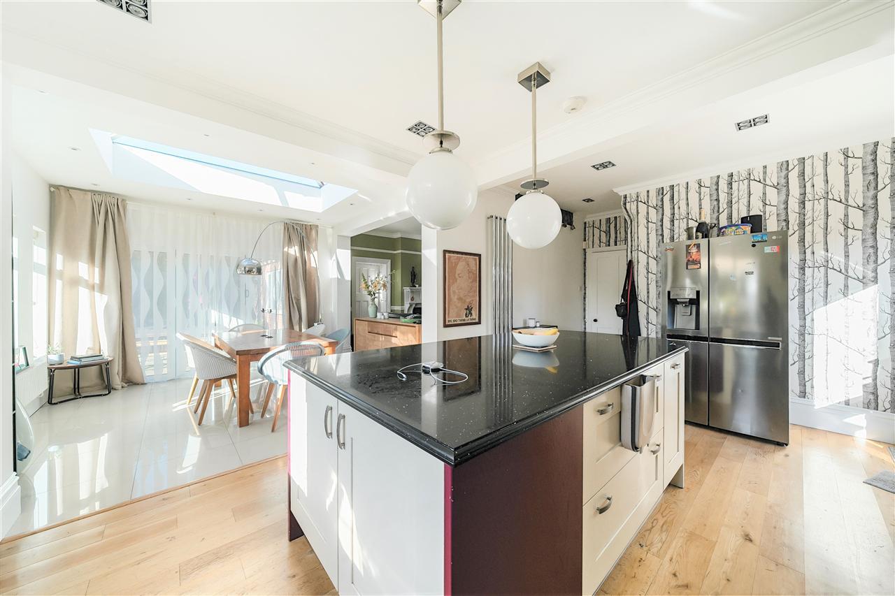 Property Image 0e4b778a-7c30-43e0-8f0e-2abf9a68b5d9