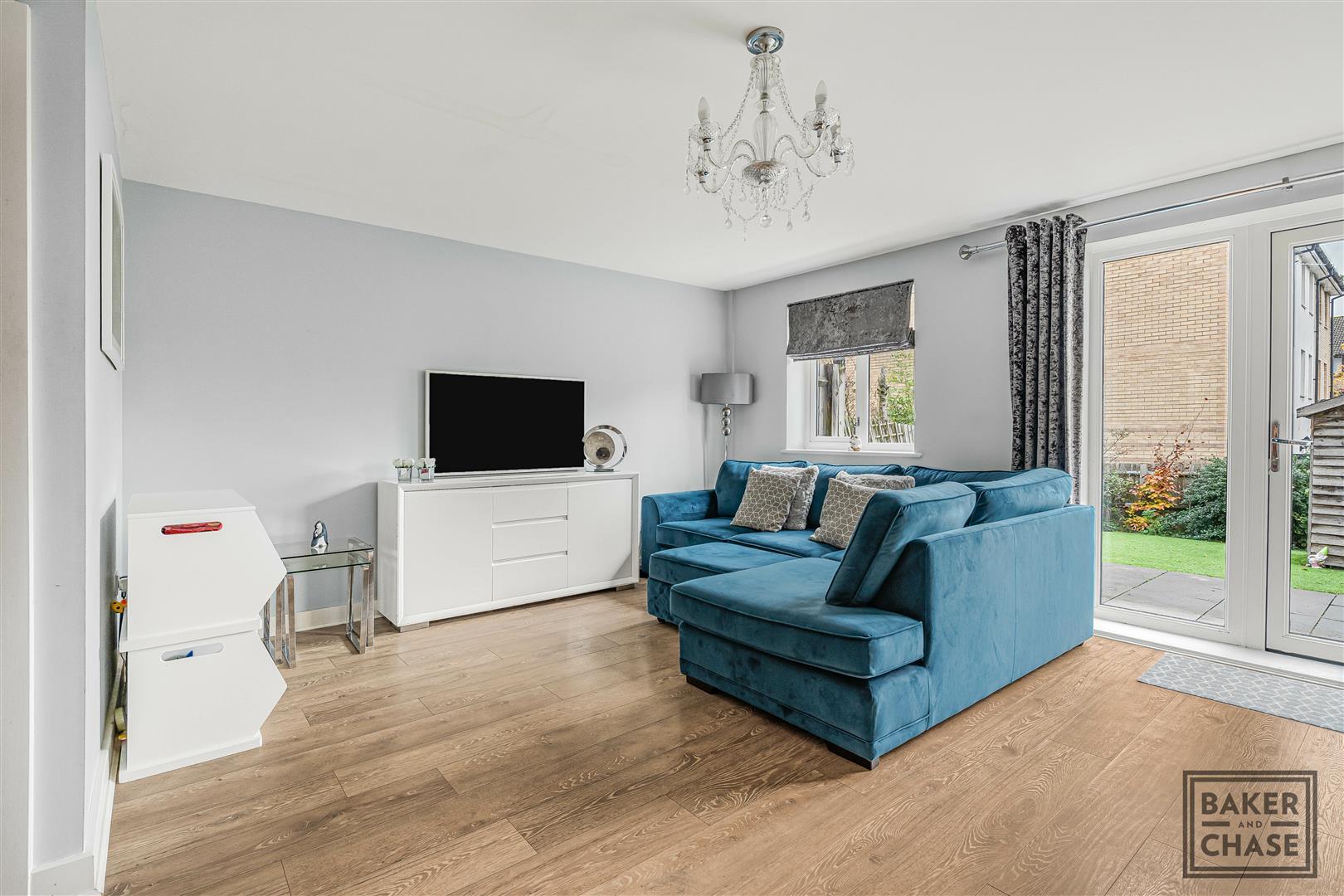 Property Image 0e4cebba-517f-4d8b-9d1a-6ba2a4255c47