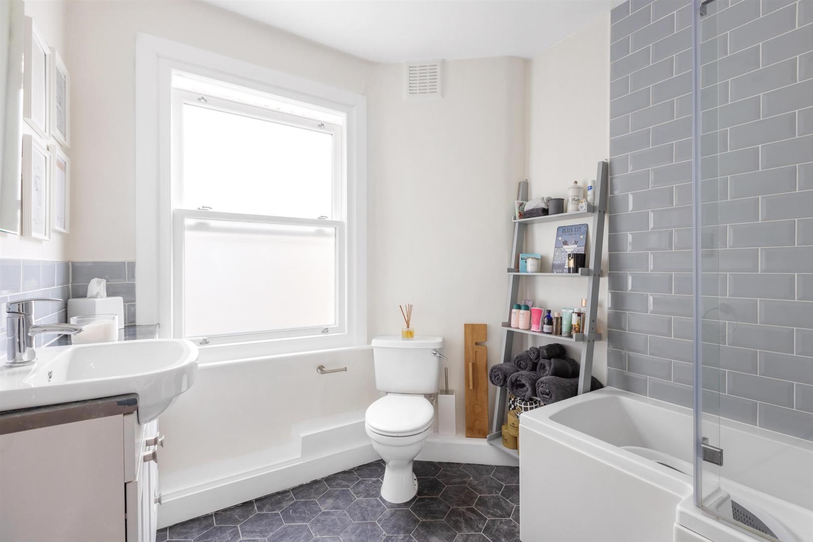 Property Image 0e5001c4-18f4-4ec1-841c-fccd16dc0242