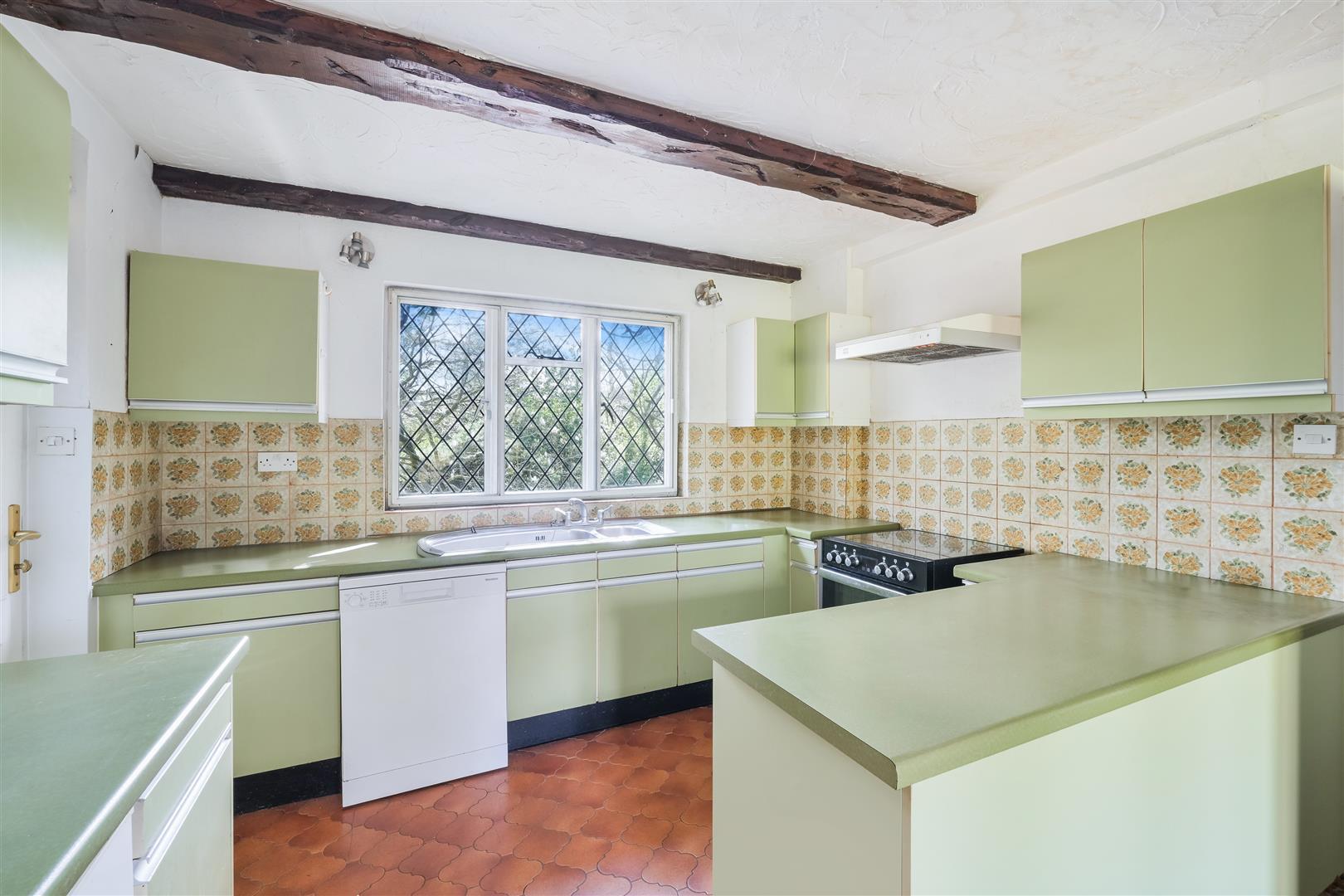 Property Image 0e53410b-51ad-4ad1-aa50-a0ff35867355