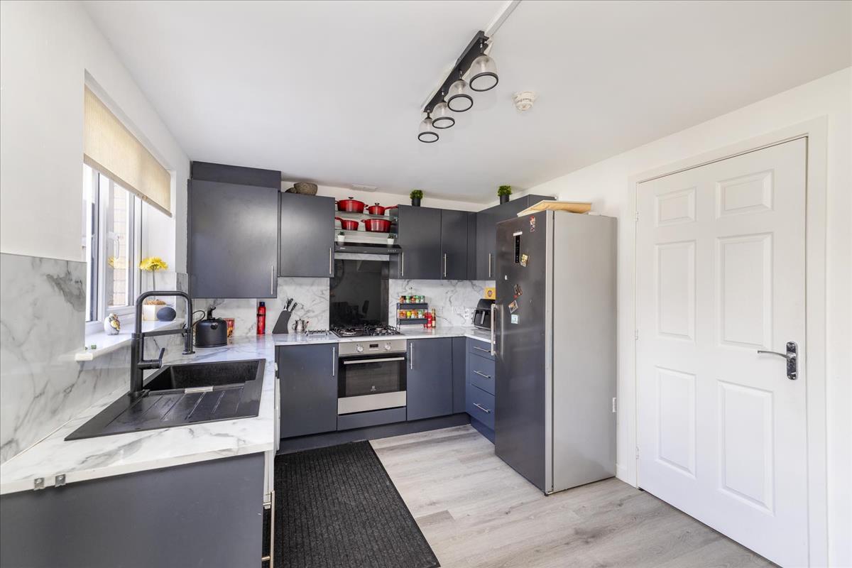 Property Image 0e54729f-d83c-4d9e-aee3-e3e33f82ff0f