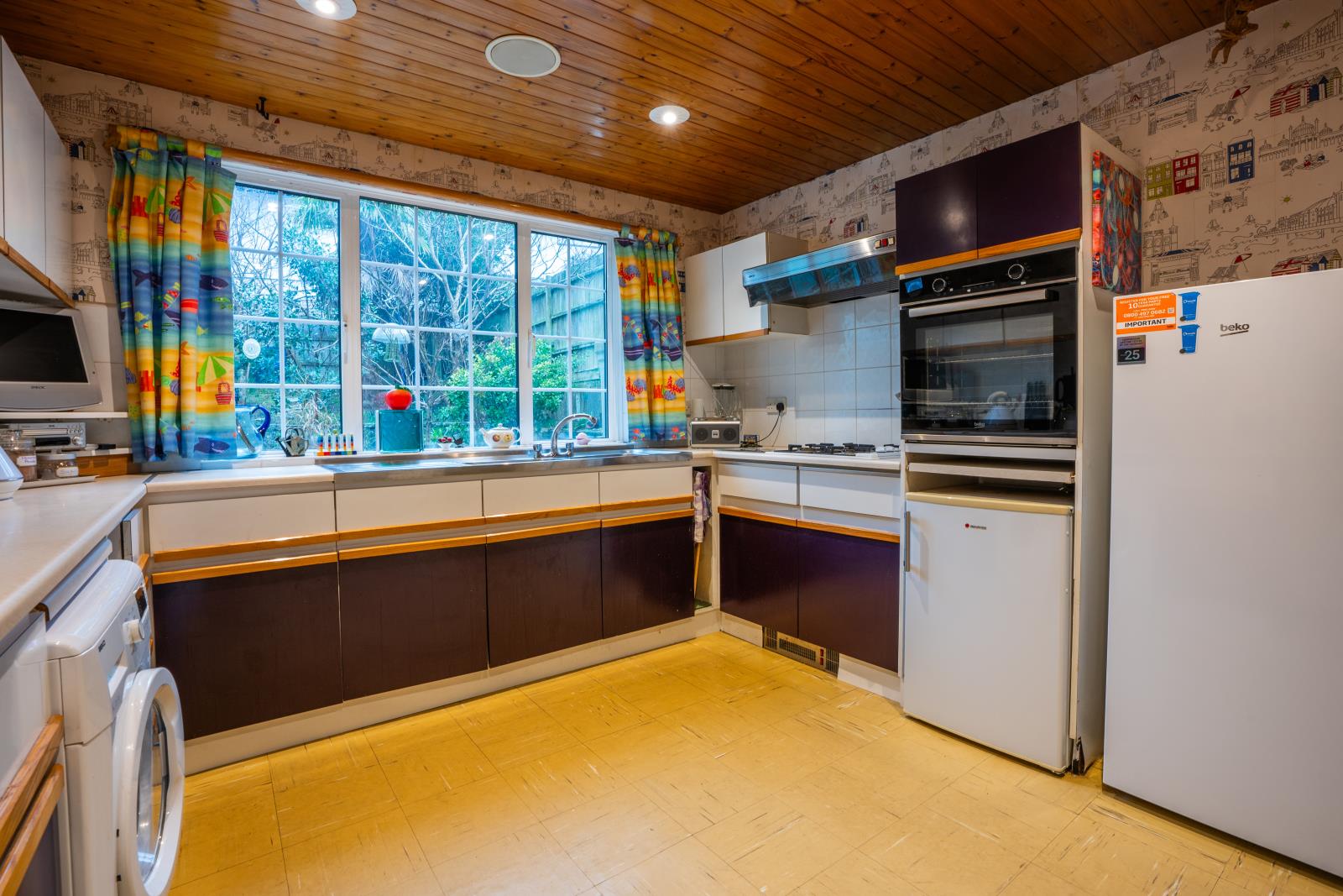 Property Image 0e59098e-736b-40f4-a49e-78b17ba321bb