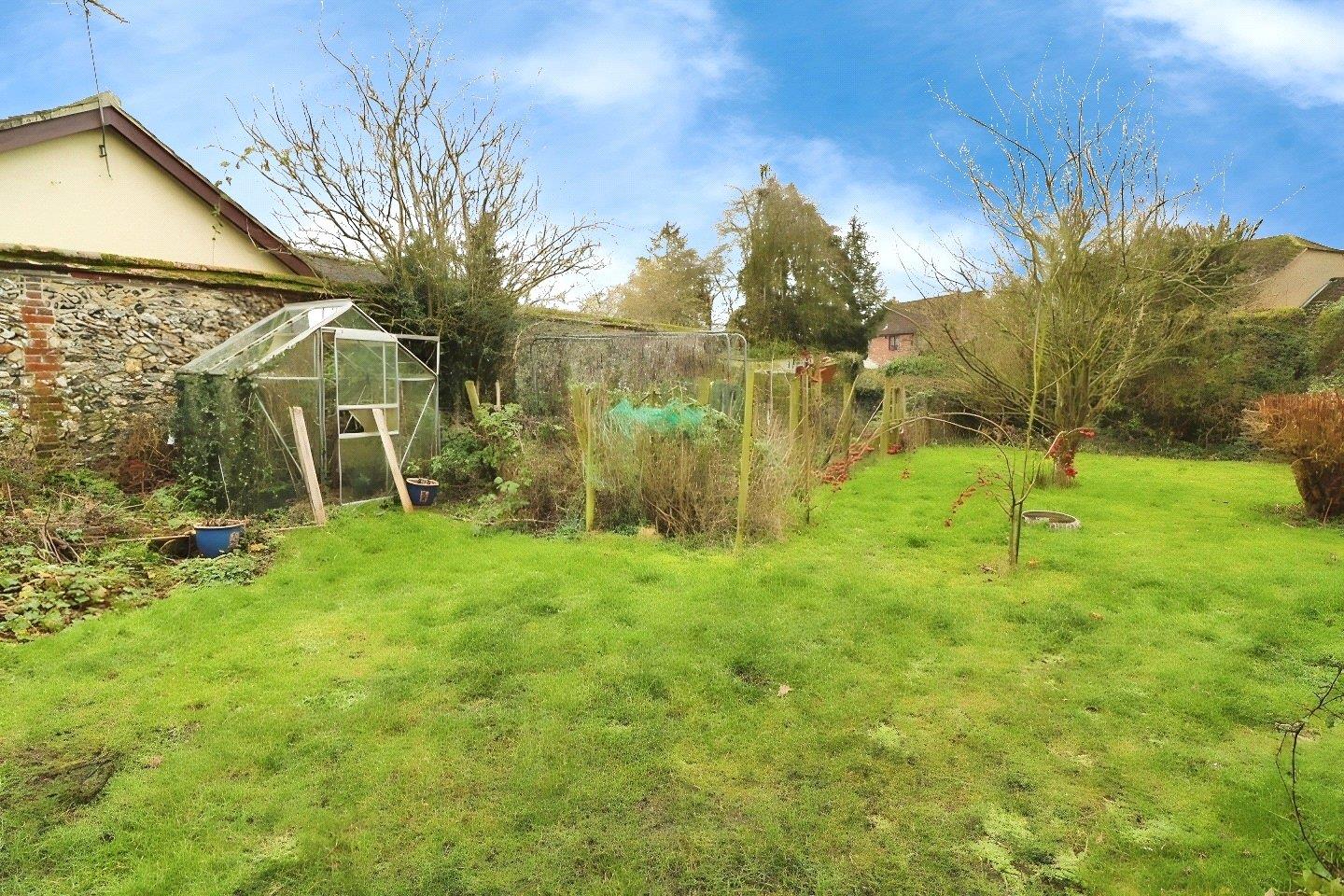 Property Image 0e639b52-a89e-4f62-89cd-ff83b7399ebe
