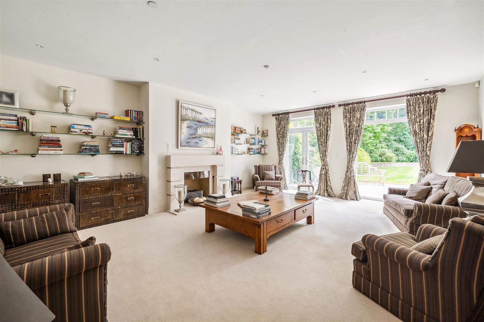 Property Image 0e666185-9627-4b7c-acdd-0c0b14f66c9d