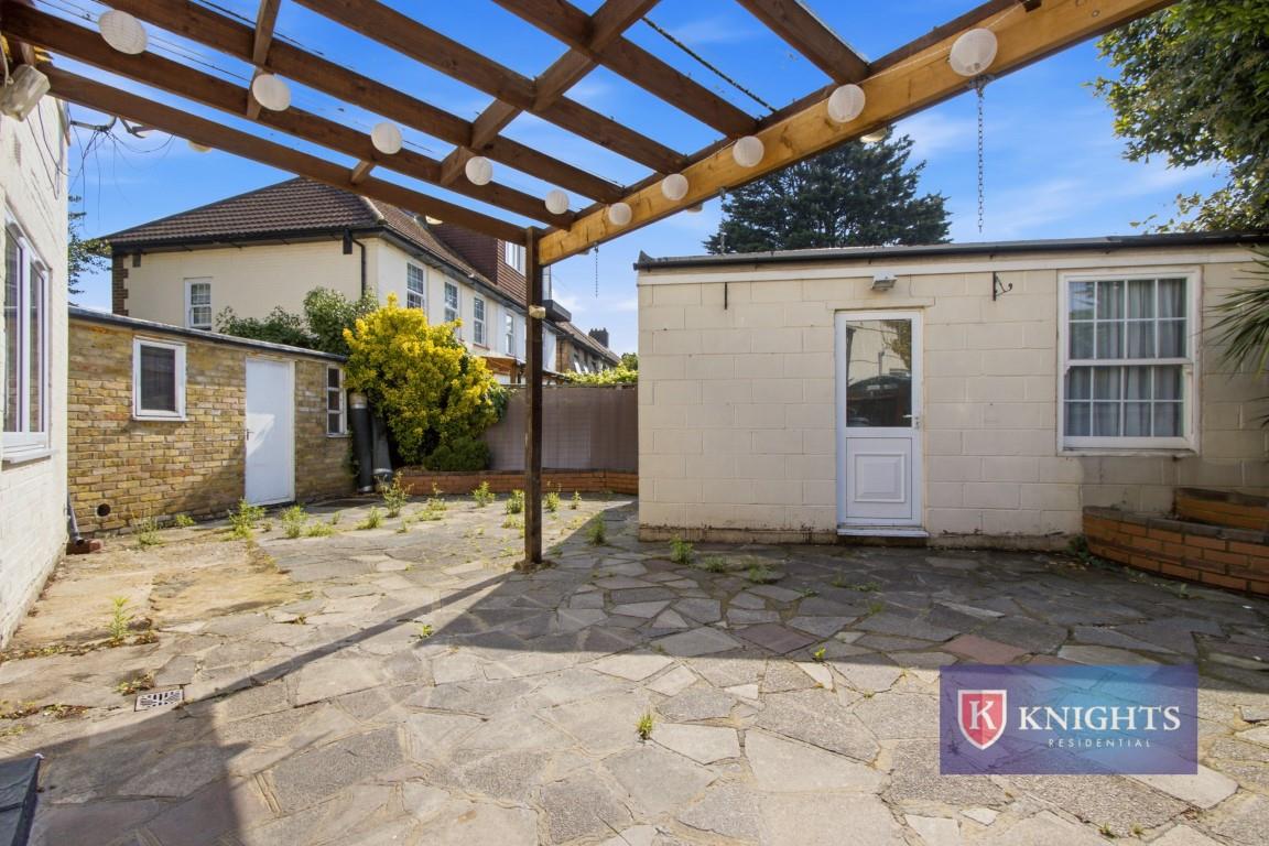 Property Image 0e6edf79-59a2-4dc5-8813-539dedd59a7c