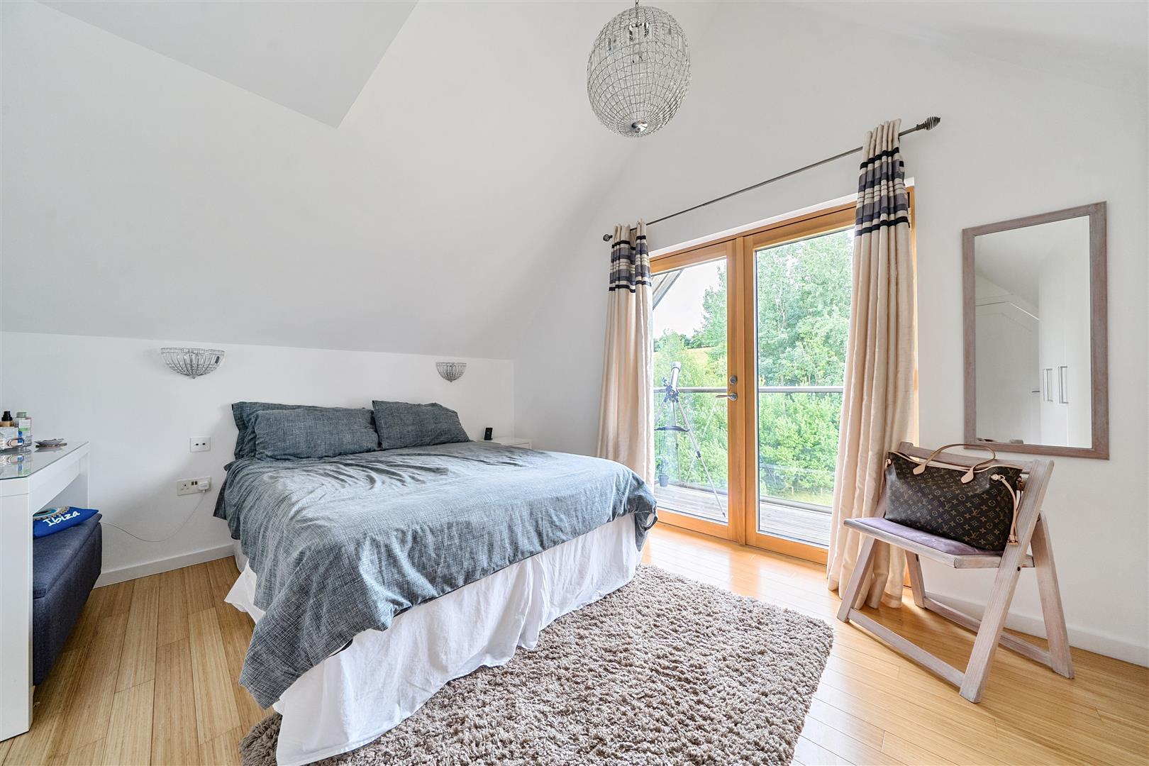 Property Image 0e8570c7-3b62-462d-8dab-9b416d383e16