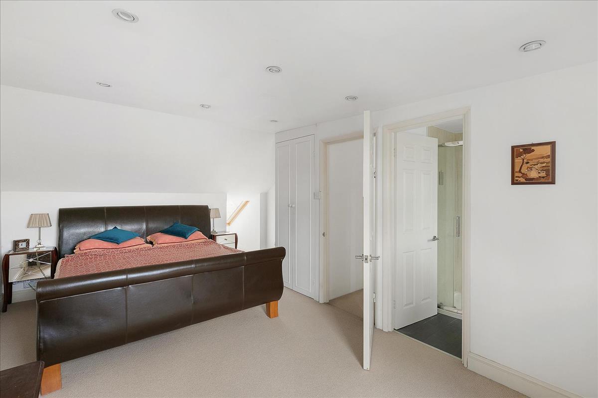 Property Image 0e888d2d-35c9-4960-8ac7-9408457016ad