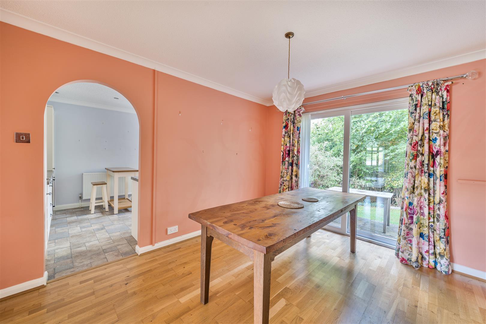 Property Image 0e956b58-4406-44a0-86a8-6013e18643fc
