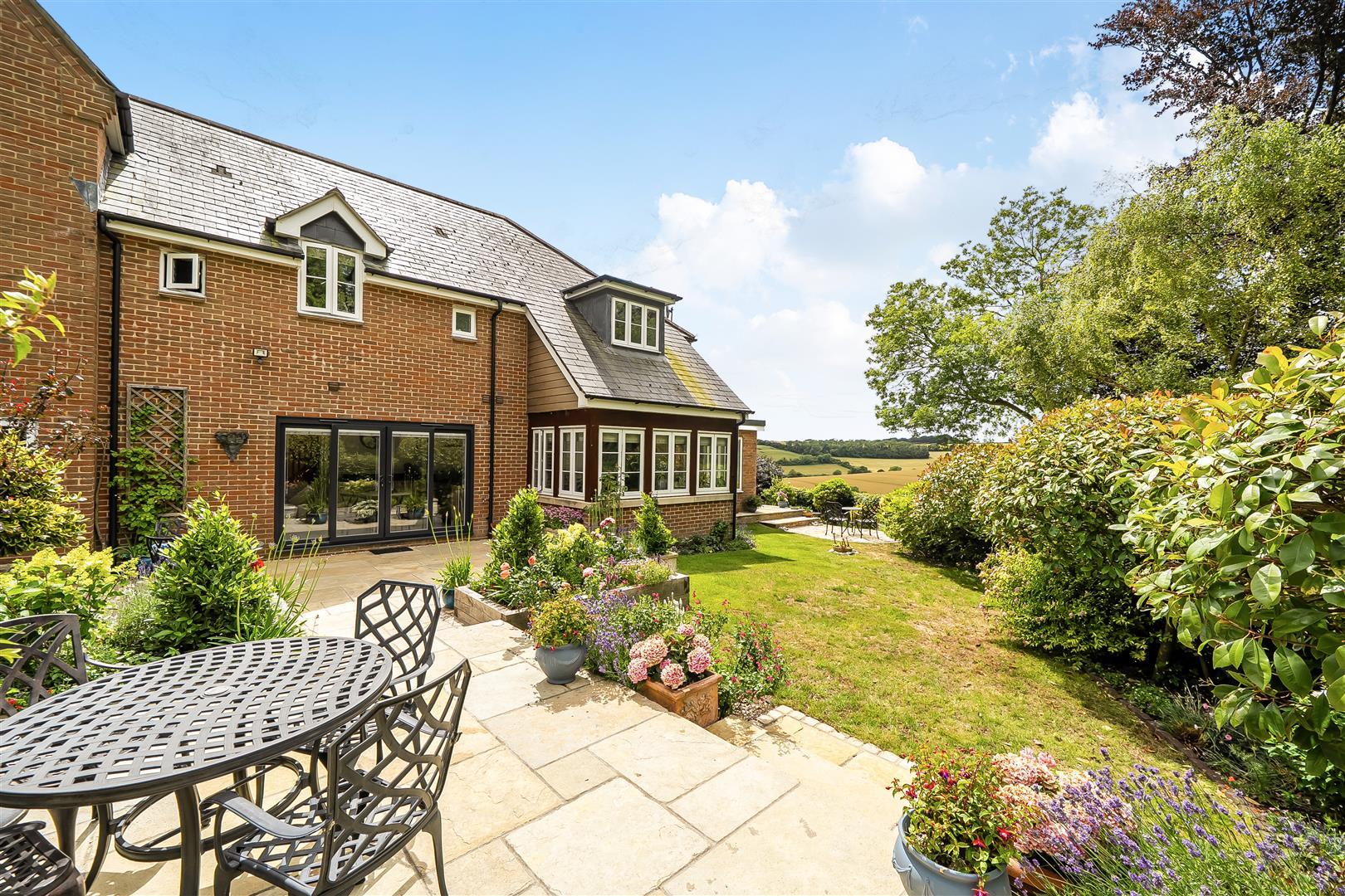 Property Image 0ea71558-b745-45e9-89ab-f2f9d90e5eba
