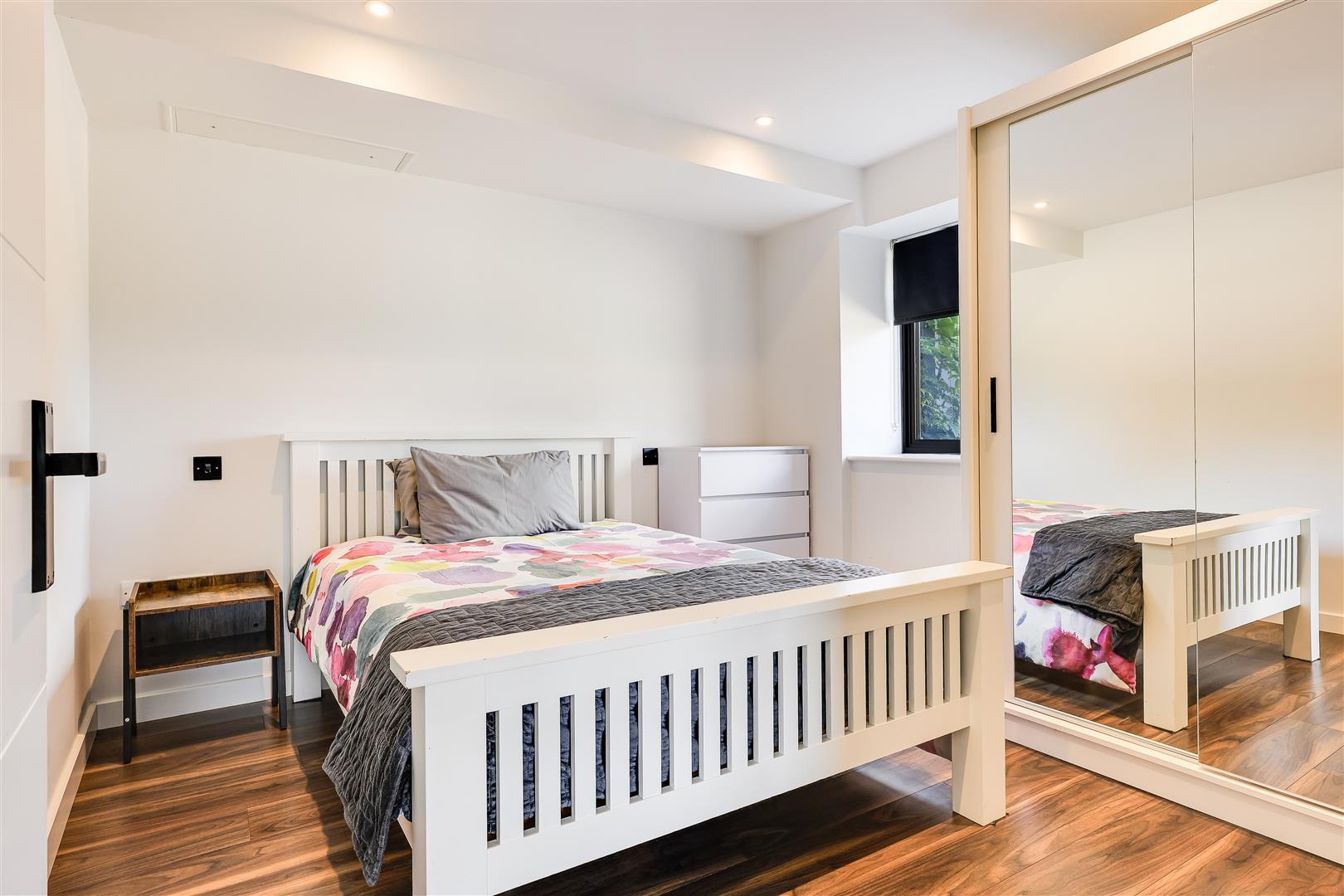 Property Image 0ebbd177-1619-4988-a67a-fd0ceb006e30