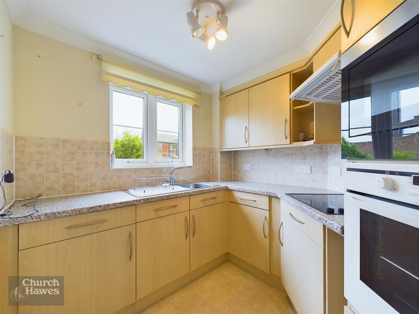 Property Image 0ebe7d95-3ff7-4645-835d-0a701ed07309