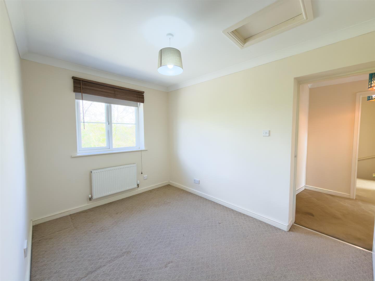 Property Image 0ecec377-d6ba-4ee0-8fed-8dd2158d51b5