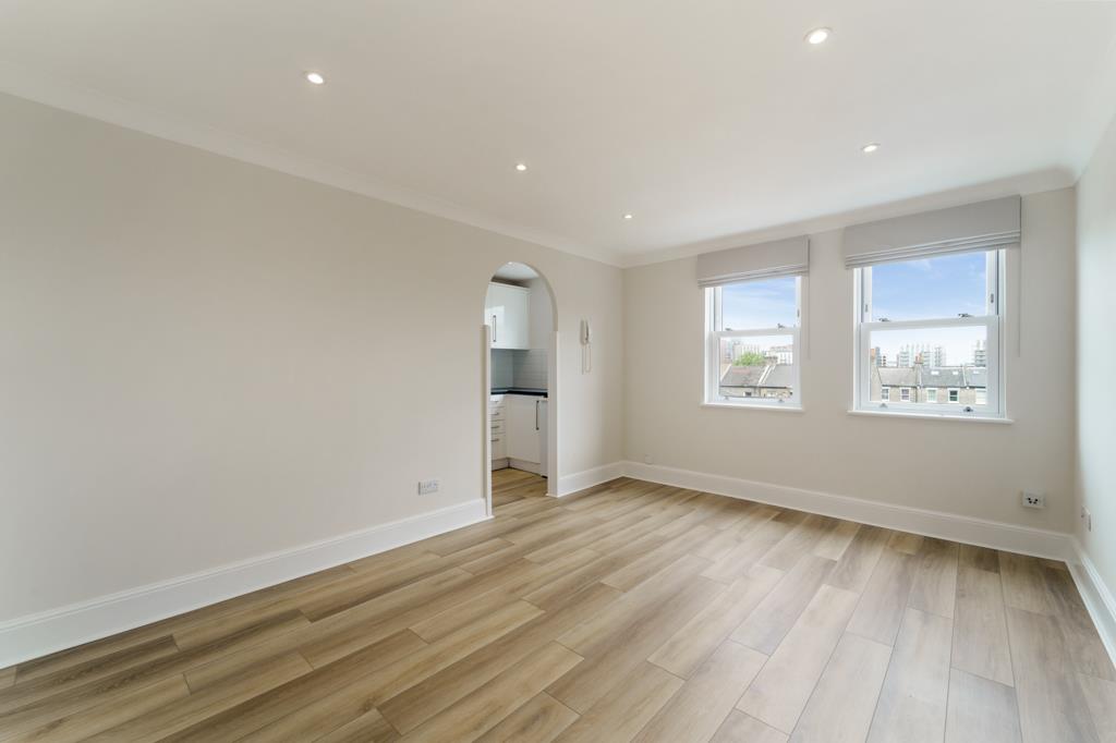 Property Image 0eeb3c30-a490-4613-abe7-531ec8cec4c7
