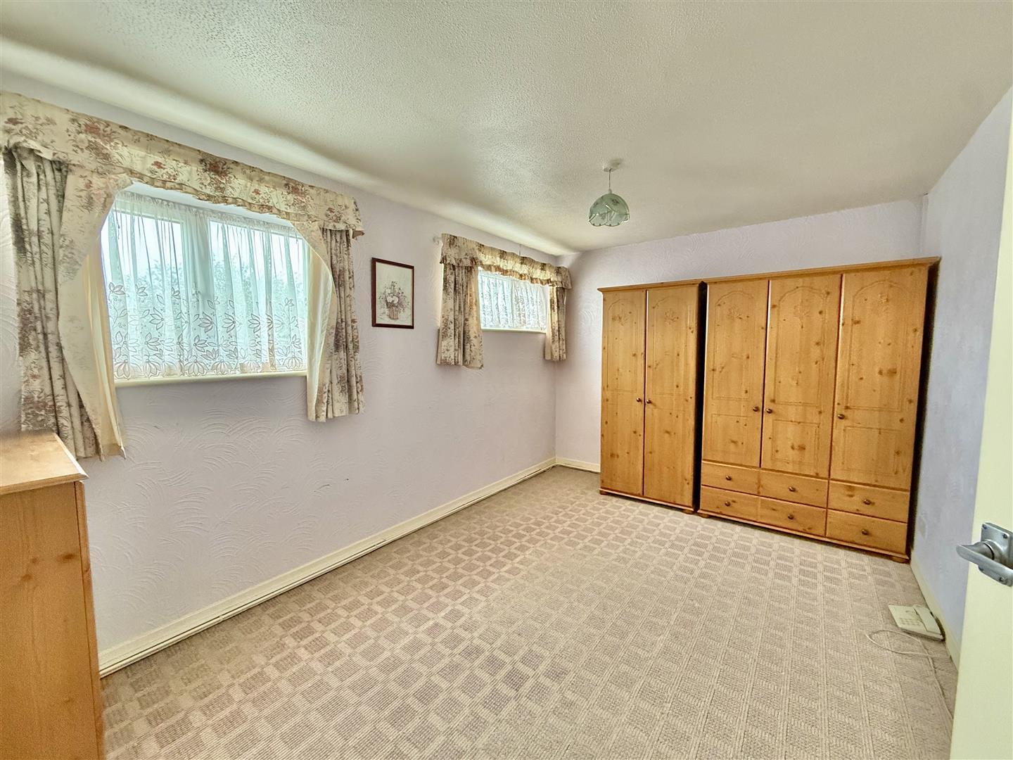 Property Image 0ef16e00-2fb8-4dc7-8eb7-42b756ea27f8