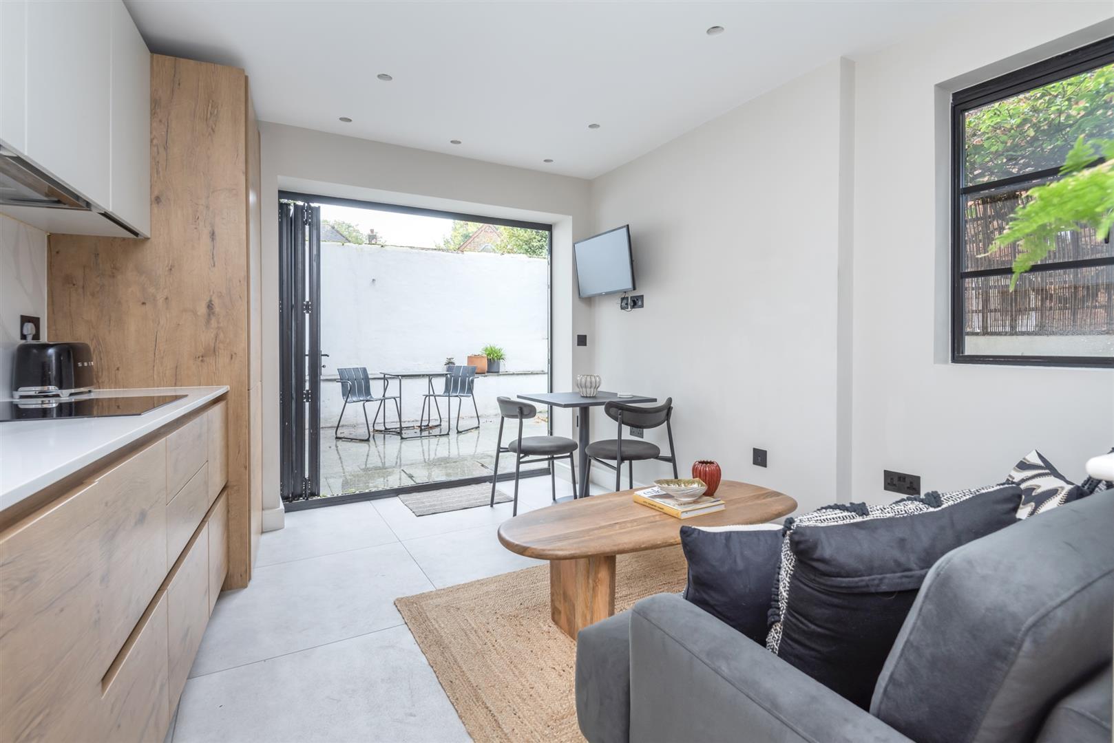 Property Image 0ef377c7-8383-46c7-a8a2-59fa60356f8a
