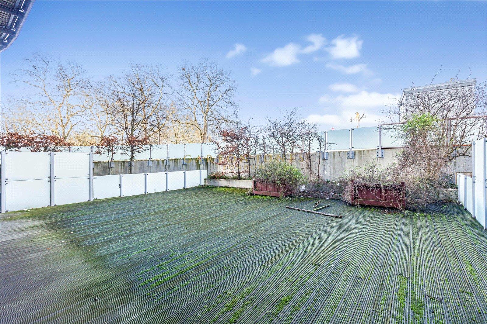 Property Image 0ef4f358-8f0e-40f4-82c8-c34a35cb263f