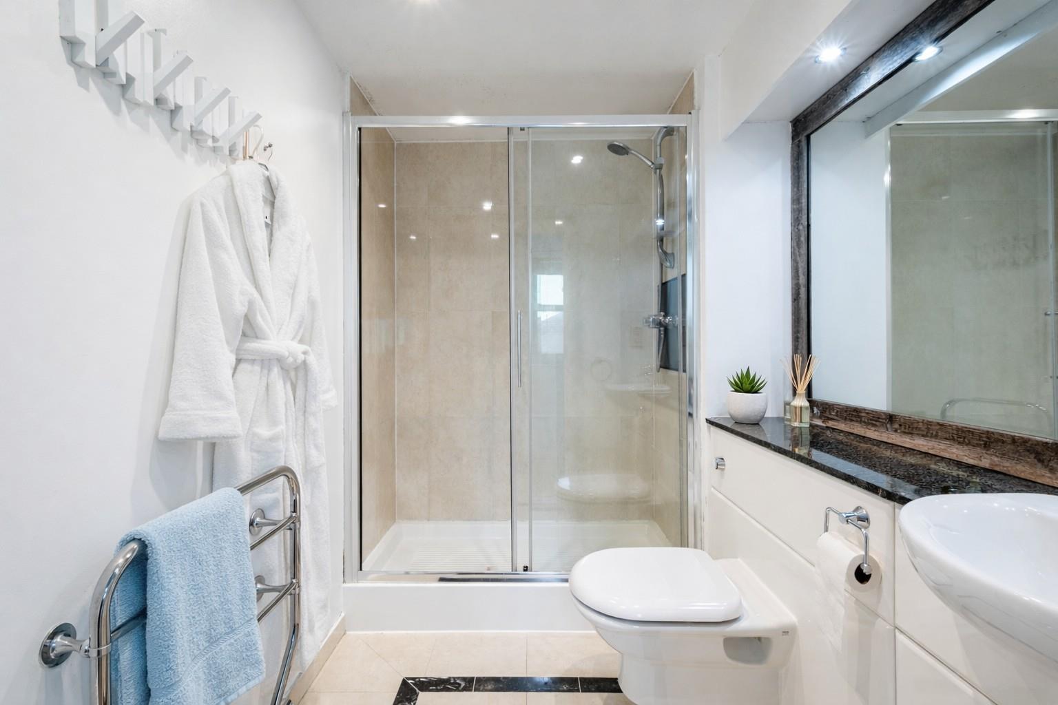 Property Image 0efa2043-3eb4-47cd-b071-47f907eb3980