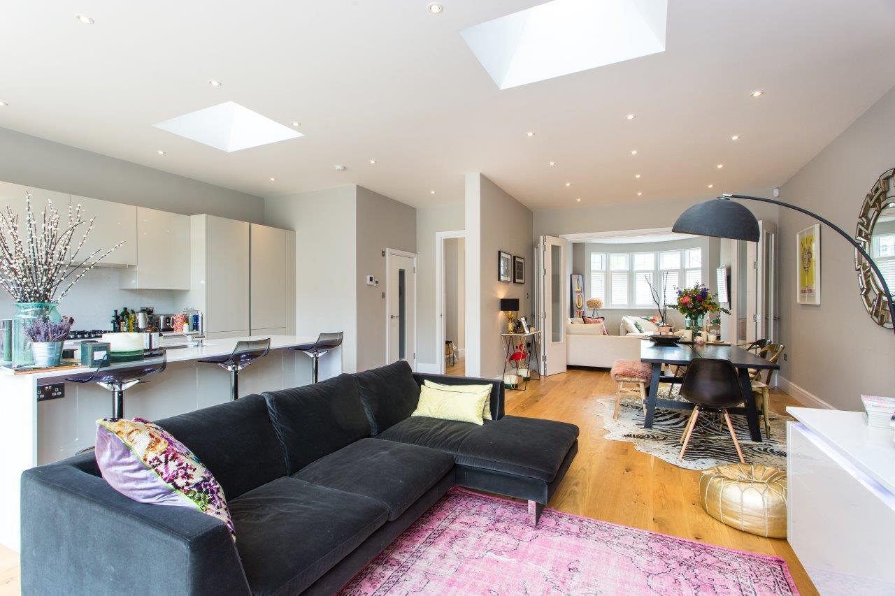 Property Image 0f001770-f64b-4622-ab8c-75c7dff8ee42