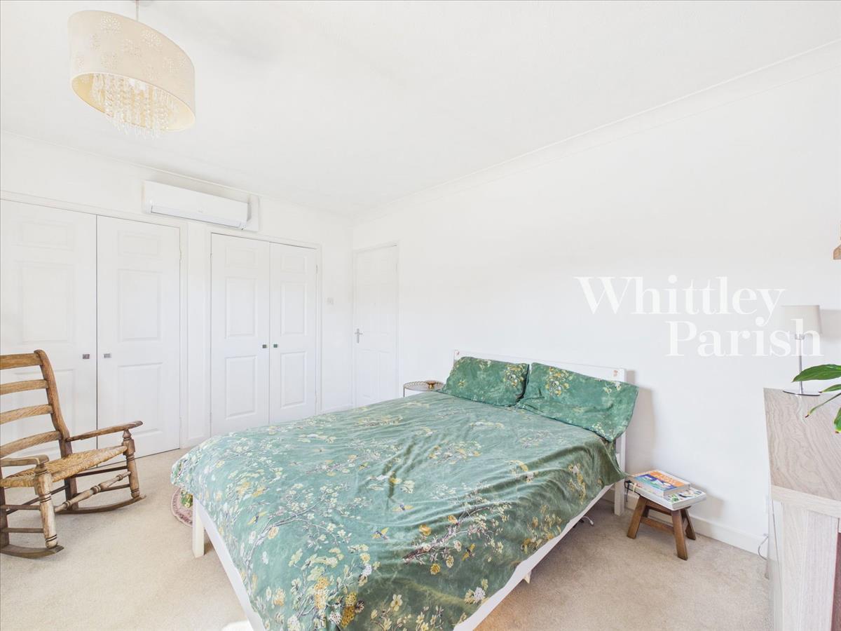 Property Image 0f03dd94-ce78-4ed9-b64d-bd3ca9a5e004