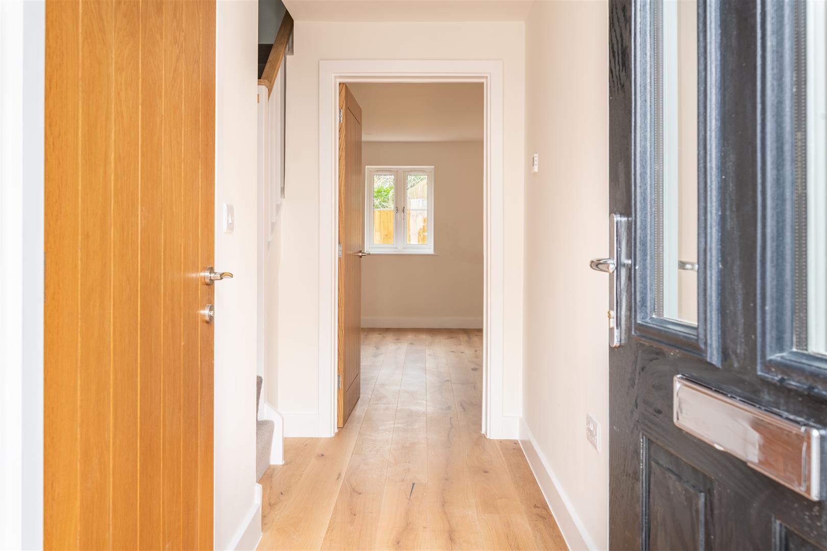 Property Image 0f04316c-ee04-4876-afda-9876dcd897bf