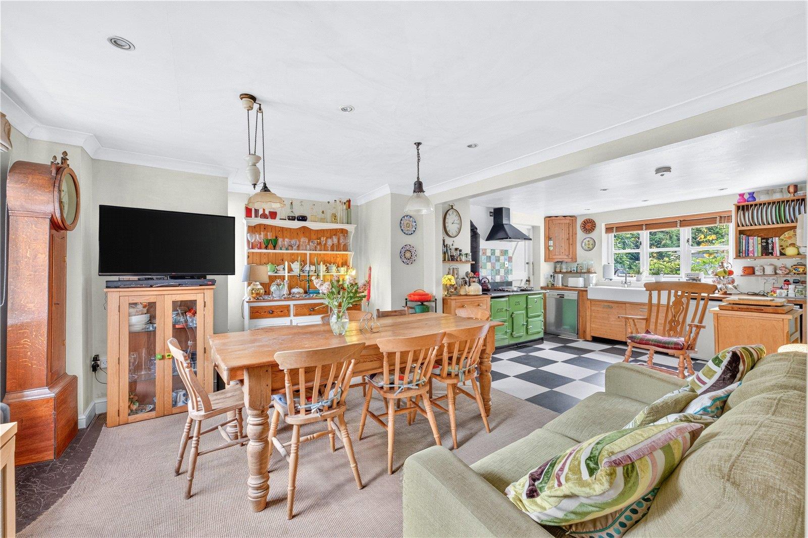 Property Image 0f053f27-8606-4b28-aac3-5371cb3d260a