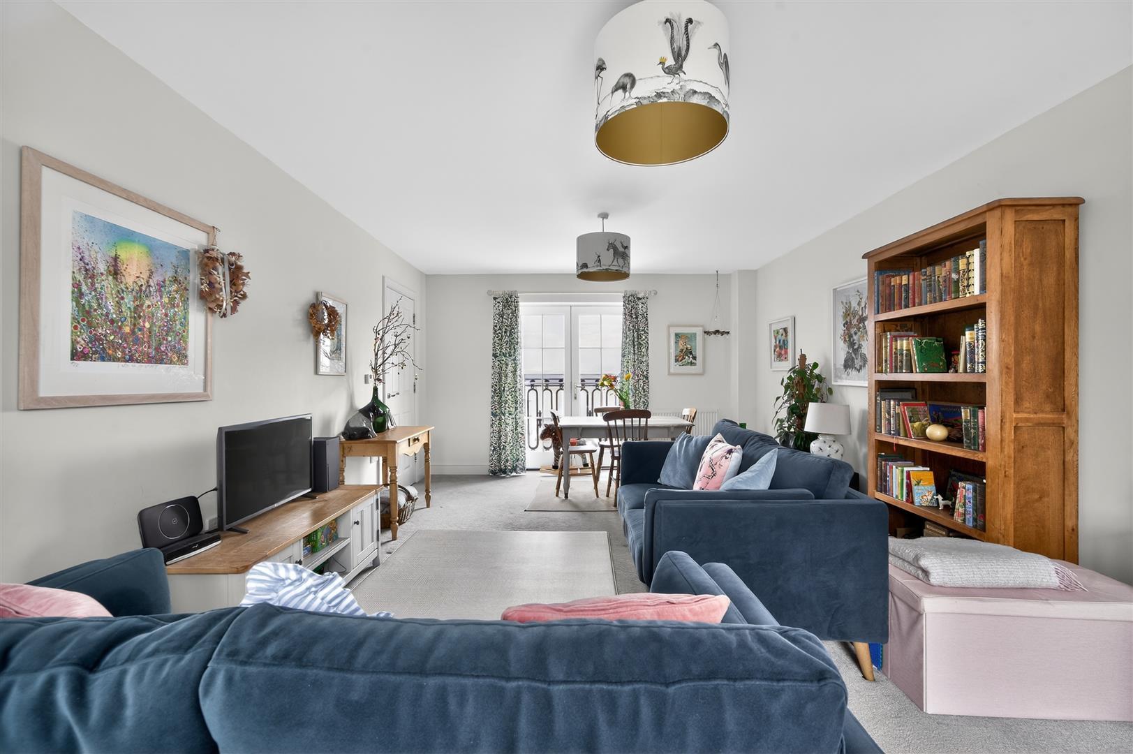 Property Image 0f0a6398-0c77-4697-9d70-c3cd373f05f4