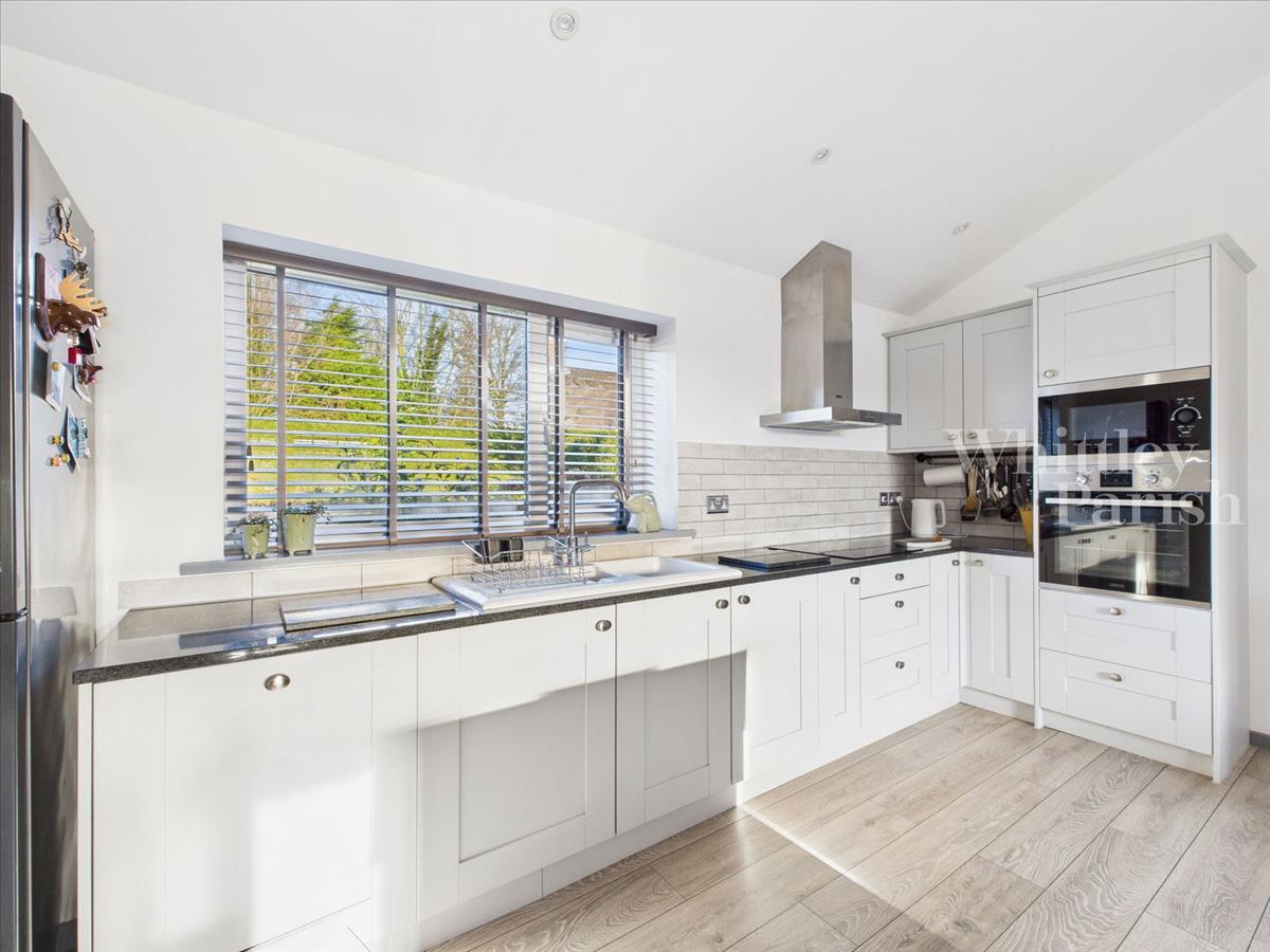 Property Image 0f0b0093-eaeb-493c-a117-1630cced70e7