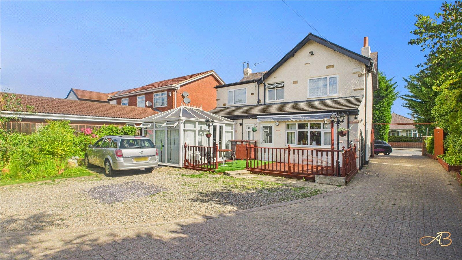 Property Image 0f0c840e-a07d-422e-a0ef-53612f9899df