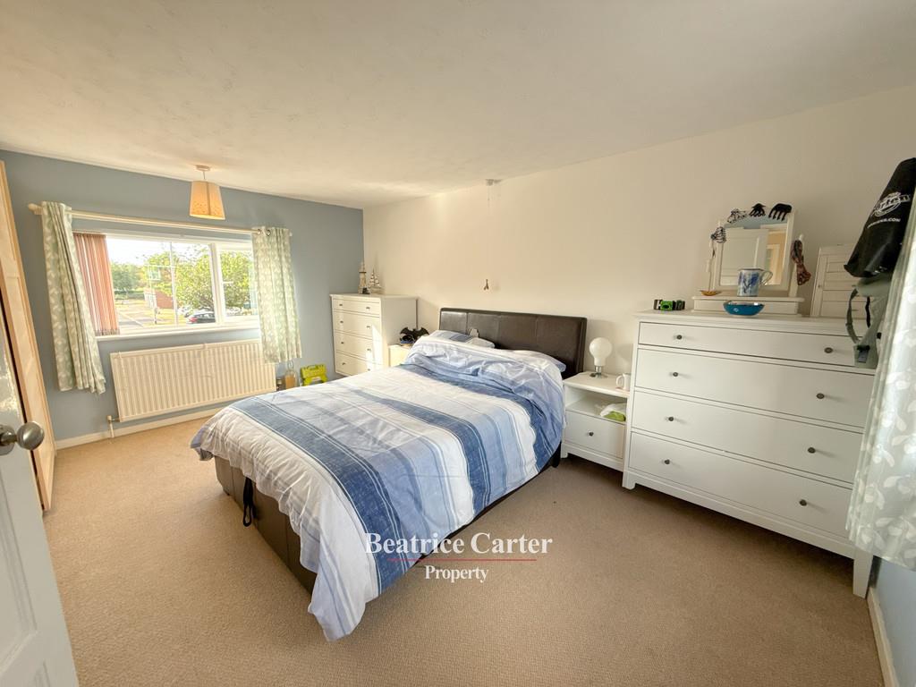 Property Image 0f2180ec-a980-4853-ad67-dce6393af5f8