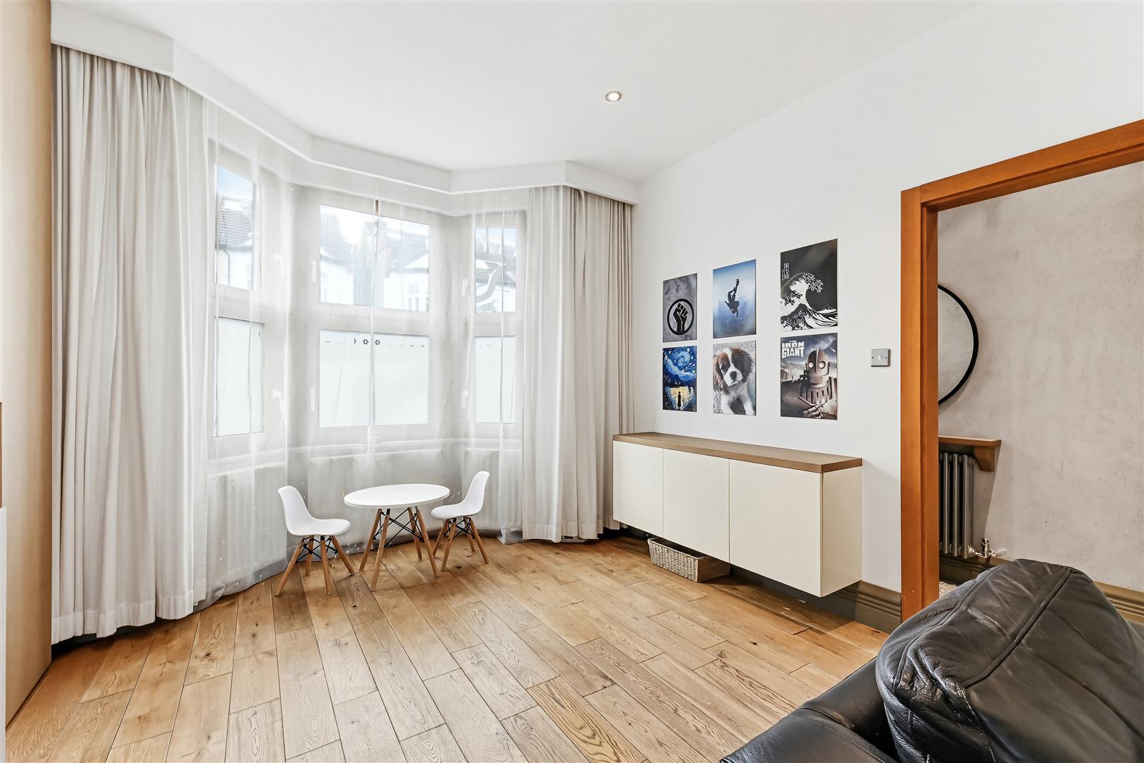 Property Image 0f259531-46d2-4126-a16d-3039be0e4d12