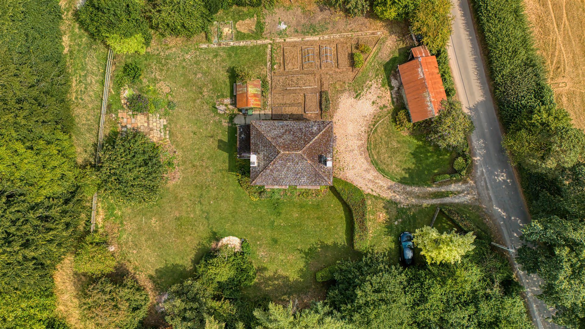 Property Image 0f27c8ce-e942-48d0-9a02-3ad18e8a8764