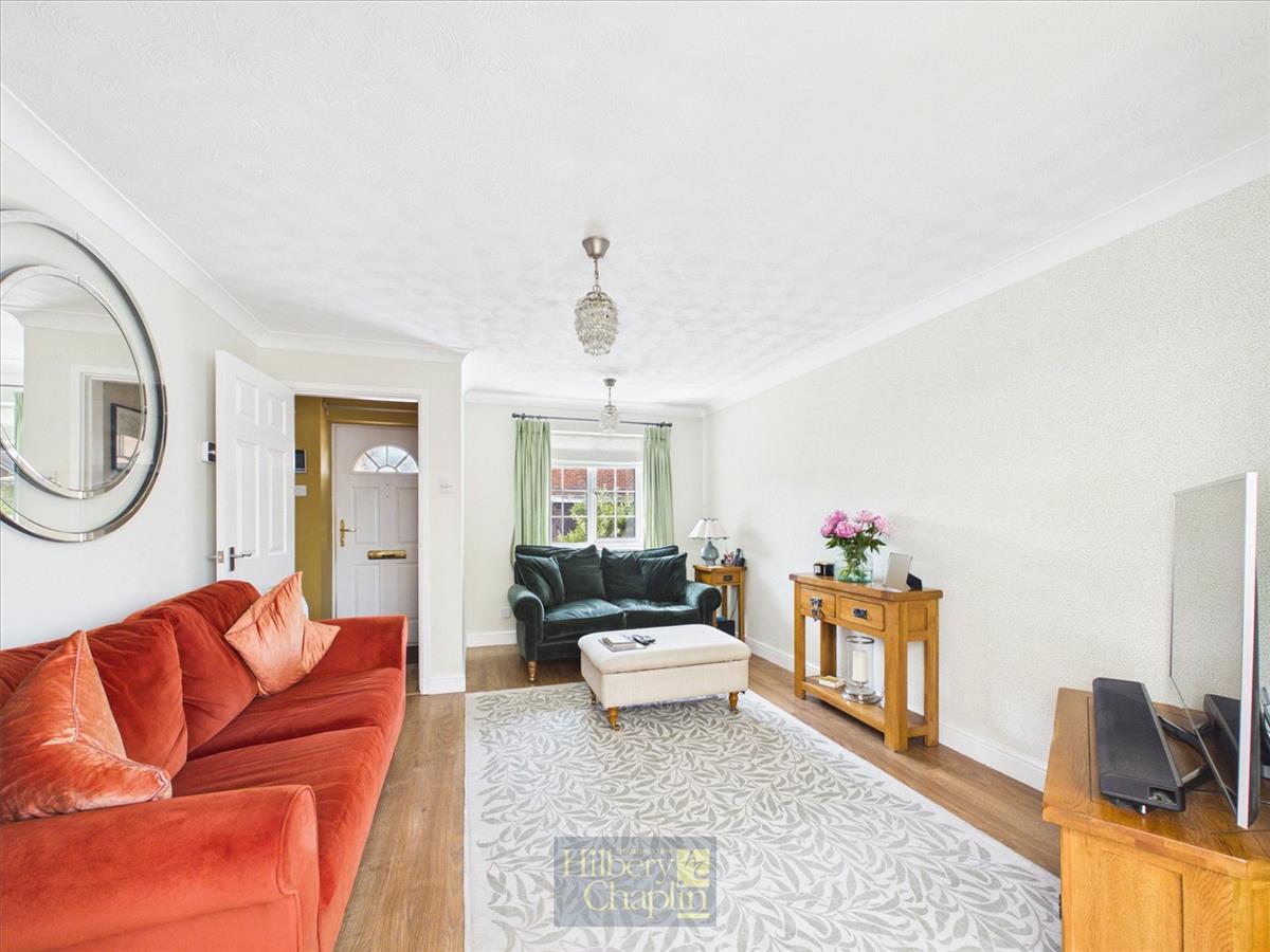 Property Image 0f27e112-3418-489f-8034-2cc5eb716dea