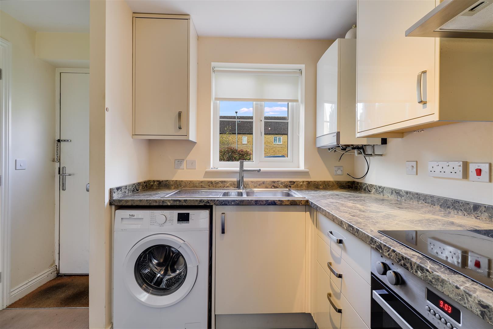 Property Image 0f2d1669-30d0-44fd-99bb-02c3f54967f2