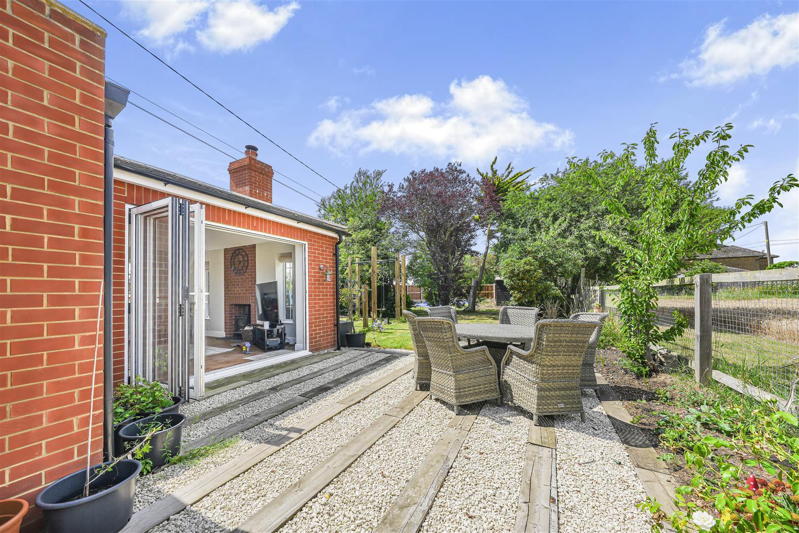 Property Image 0f2e4274-bf79-4d19-bcc3-1fe71351aef7