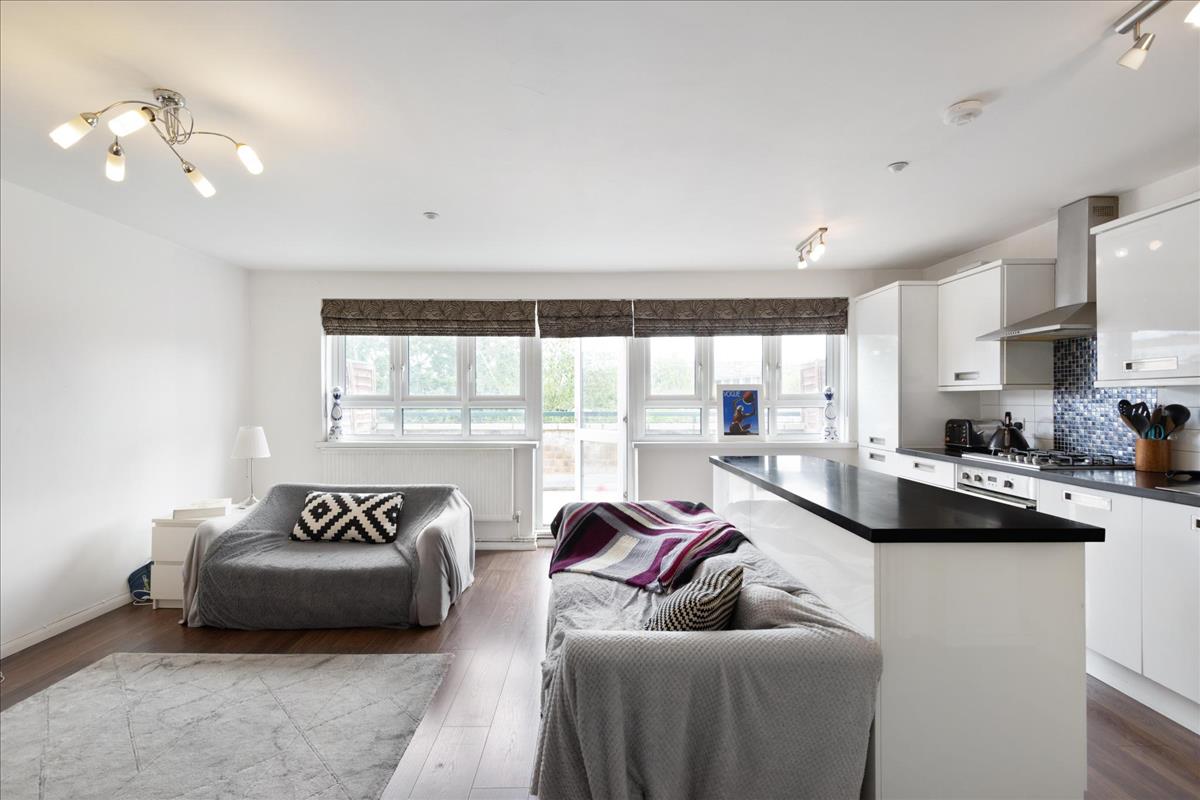 Property Image 0f3c6f2f-3fdf-4fcb-944c-3c0661b6bc5b