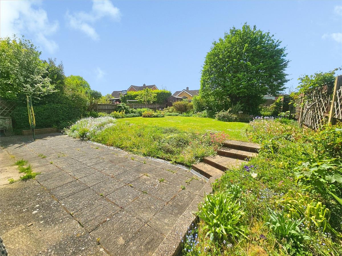 Property Image 0f3dbe38-d20f-45c8-9e2b-6629adee79d4