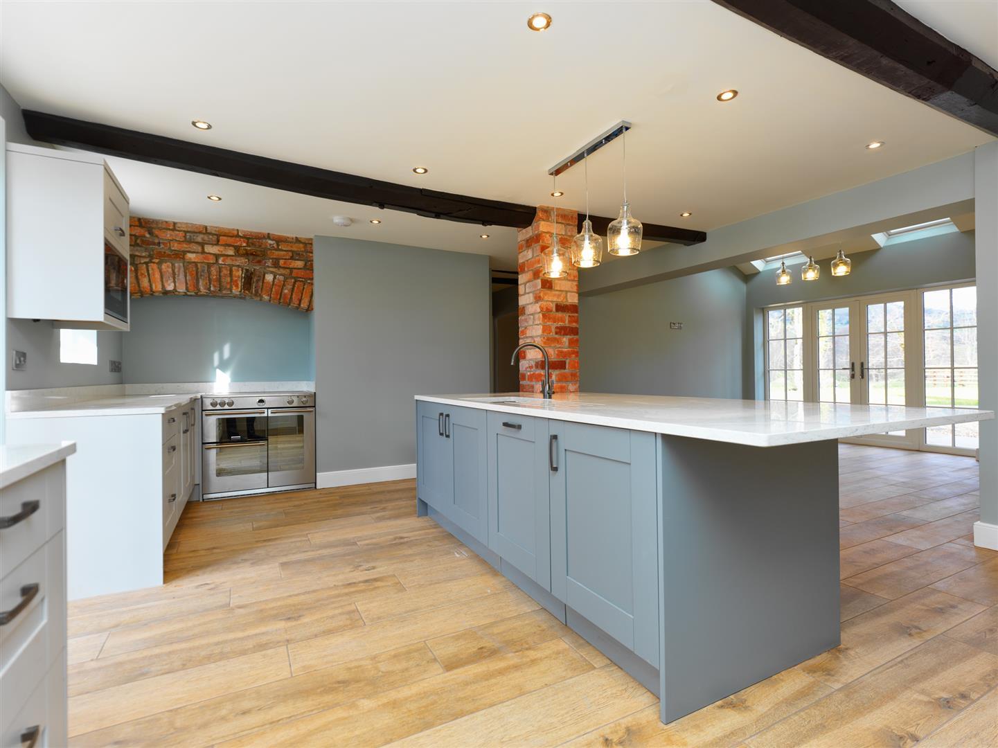 Property Image 0f45b29d-19d6-478f-98b8-695f10b4446e