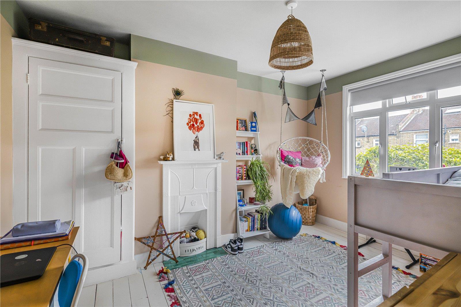 Property Image 0f569996-437f-4af5-8afc-502e322ea4ef