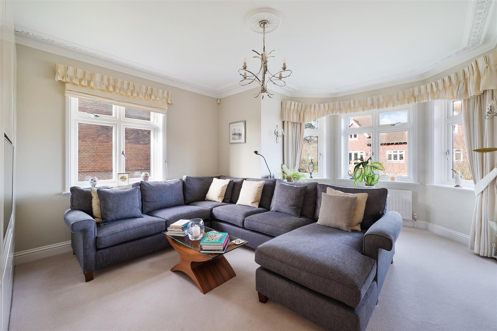 Property Image 0f56d953-9619-4fdf-beda-51708e82b07d