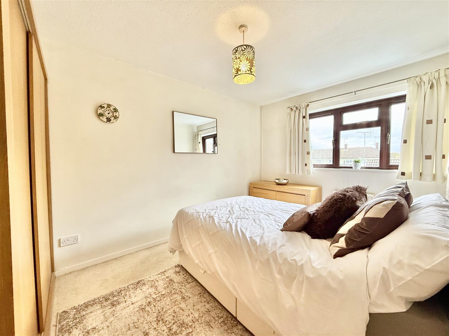 Property Image 0f60955a-8402-4915-97f3-3f75ced41cd3