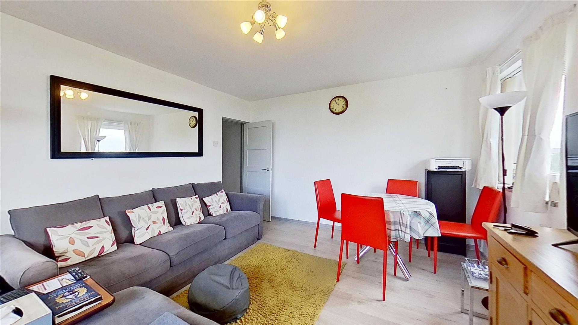 Property Image 0f6398a0-26f8-452d-8a25-4e38d1b6d3b2
